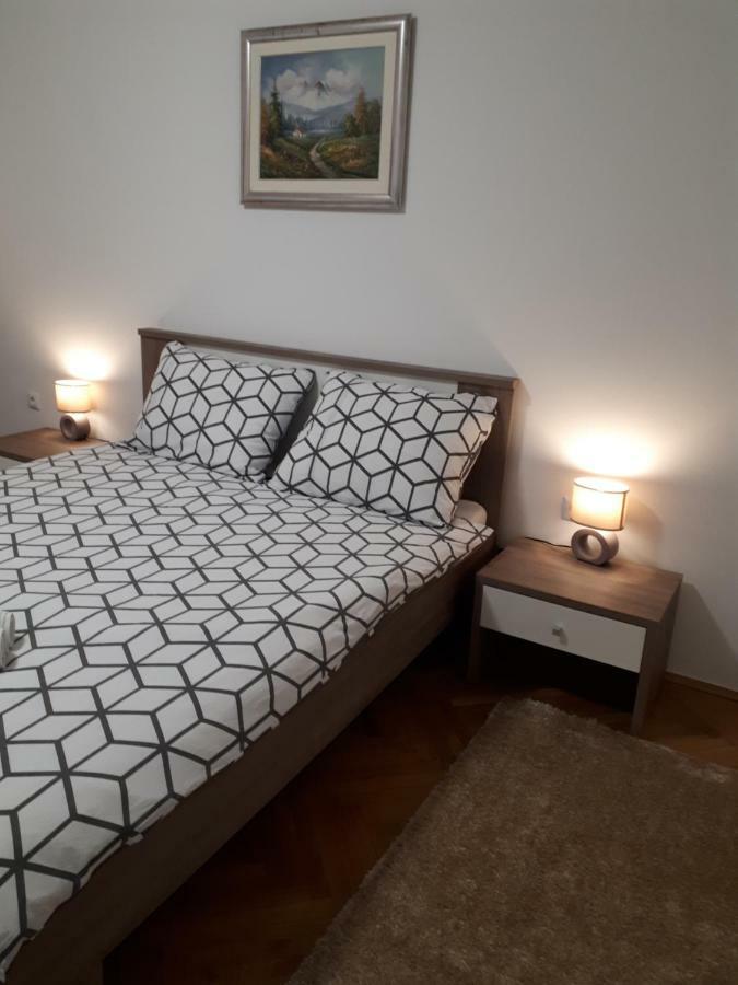 Apartman Skribulja 茹帕尼亚 外观 照片