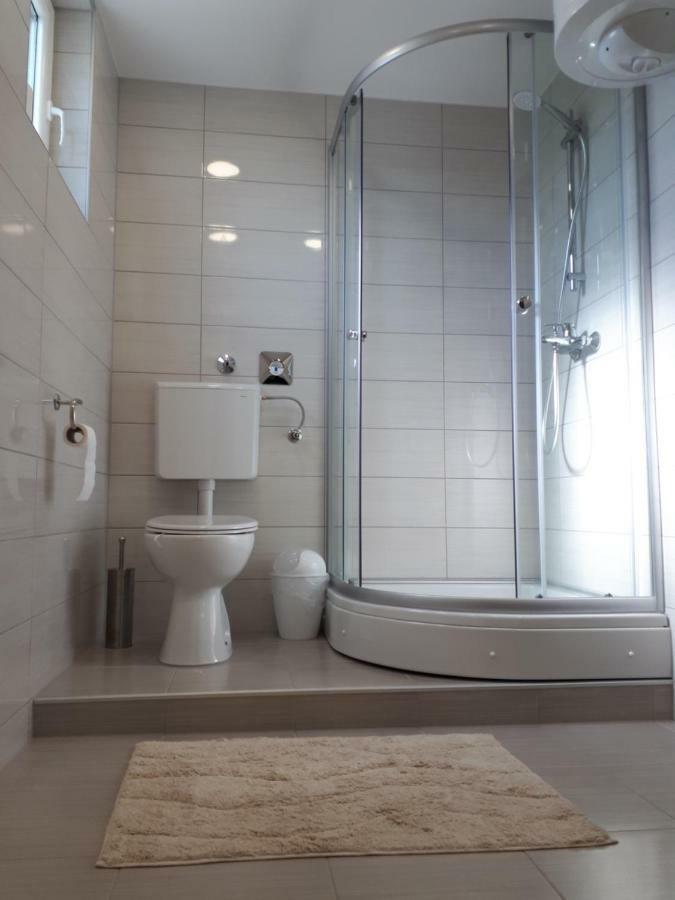 Apartman Skribulja 茹帕尼亚 外观 照片